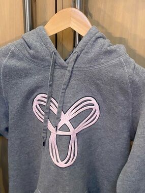 TNA Aritzia Gray Hoodie with Pastel Pink Logo Loose Style Medium